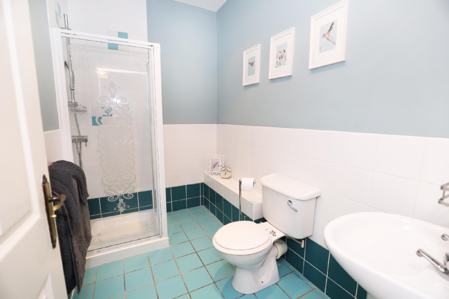 Riverside Apartment, 3 Stranmillis Reach