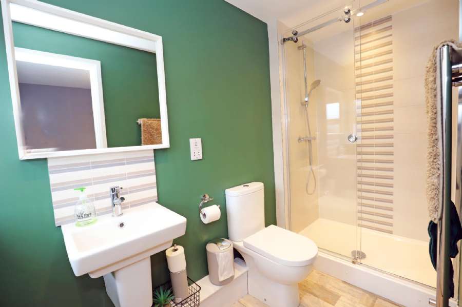 Short Term City Centre Rental Bridge End