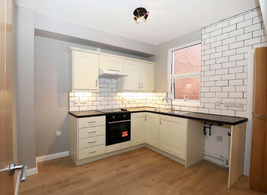 84 Belmont Avenue, Belmont, Belfast, BT4 3DE