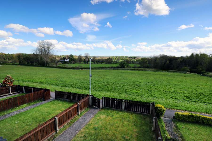 46 Maple Crescent, Seymour Hill, Dunmurry, BT17 9QN