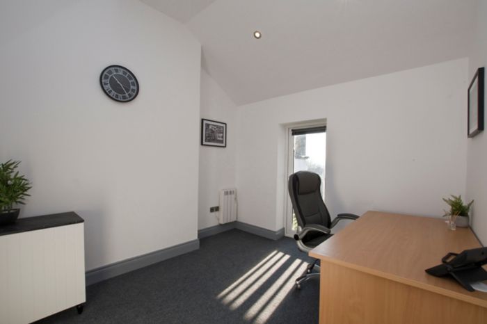 The Loft Serviced Offices, 209 Upper Newtownards Road, ballyhackamore, belfast, BT4 3JD