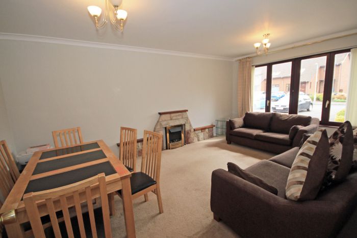 15 Drumkeen Court 15 Drumkeen Court