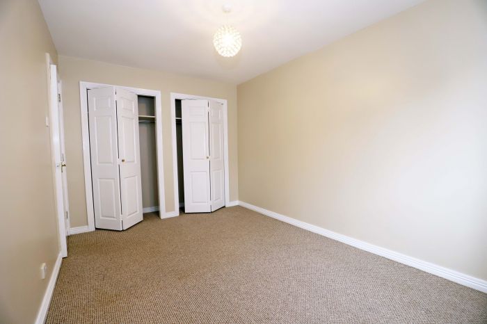 12a Glencregagh Court