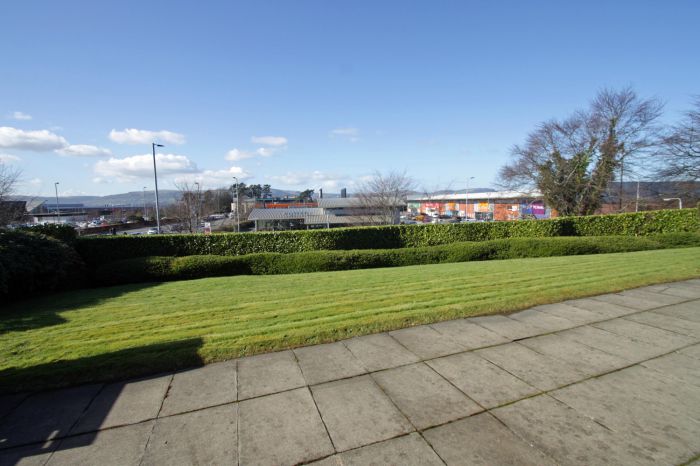 12a Glencregagh Court