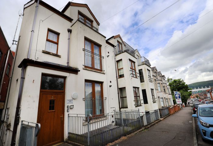 Apartment 2 Lower Windsor Avenue, lisburn road, belfast, BT9 7DW