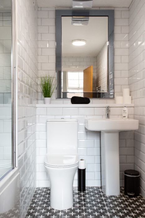 Beautifully Refurbished City Centre Apartment, 38 Alfred Street Beautifully Refurbished City Centre Apartment, 38 Alfred Street