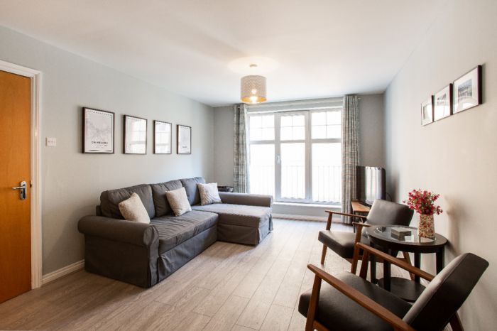 Beautifully Refurbished City Centre Apartment, 38 Alfred Street Beautifully Refurbished City Centre Apartment, 38 Alfred Street