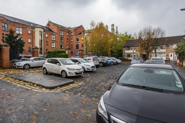 City Centre-Titanic Quarter, 1C Rotterdam Court, Bridge End, Belfast, BT5 4DT