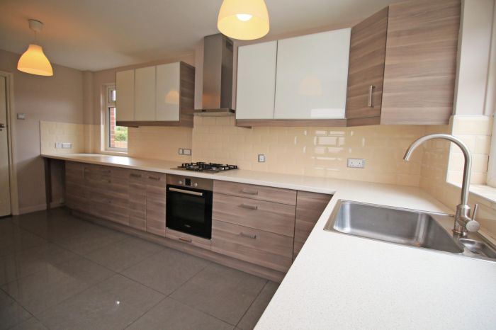 18 Clonlee Drive 18 Clonlee Drive