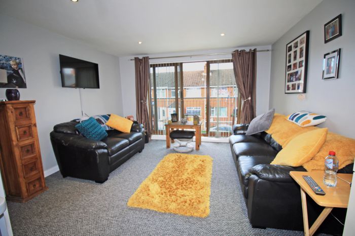 15 Scotts Gate, 79 Abetta Parade