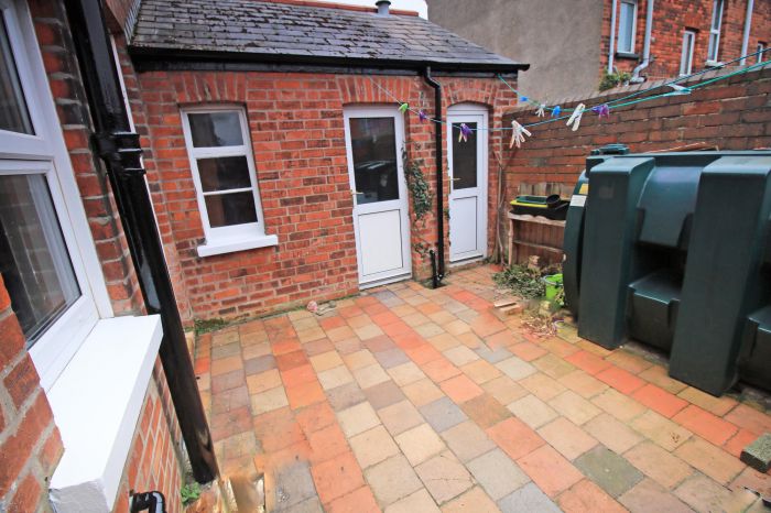 158 Ardenlee Avenue 158 Ardenlee Avenue