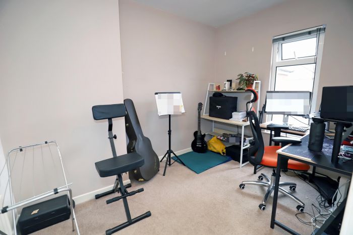 66 Killowen Street 66 Killowen Street