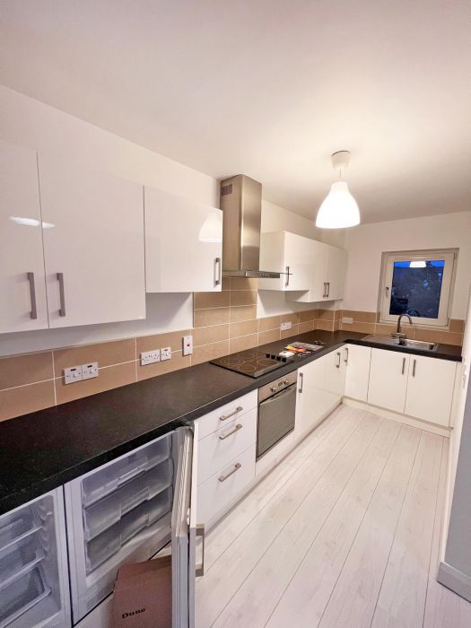 Penthouse Apartment, 25 Woodburn Green