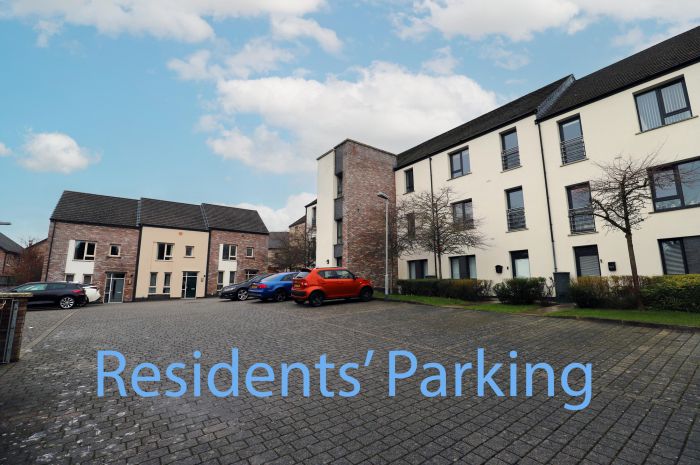 Penthouse Apartment, 25 Woodburn Green