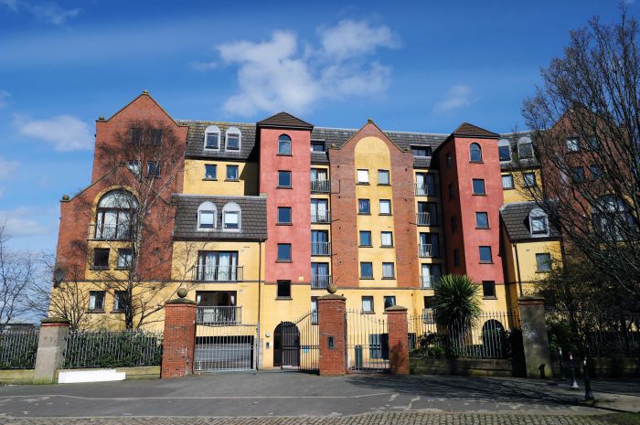 52 St John's Wharf