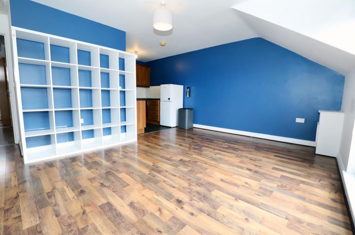 2-28 Halfpenny Mews