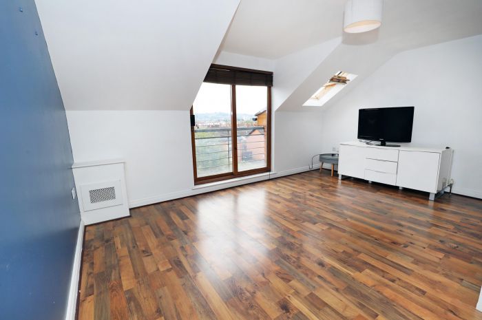 2-28 Halfpenny Mews