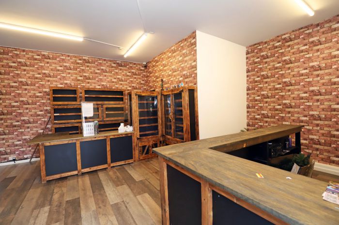 Prominent Retail Unit, 67 Holywood Road