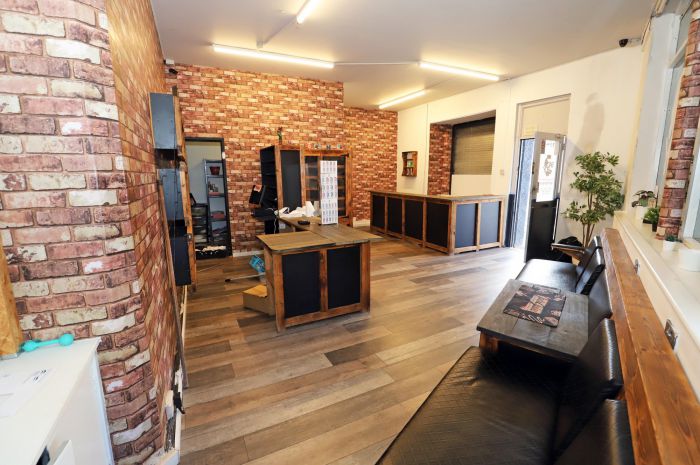 Prominent Retail Unit, 67 Holywood Road