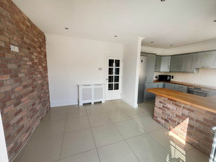 27 Gransha Park
