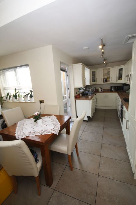 71 Tildarg Street 71 Tildarg Street