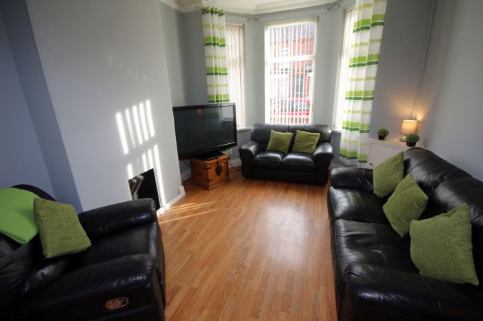 200 Ravenhill Avenue, Ravenhill, Belfast, BT6 8LL