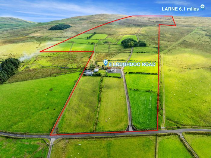Hillsview, 5 Loughdoo Road