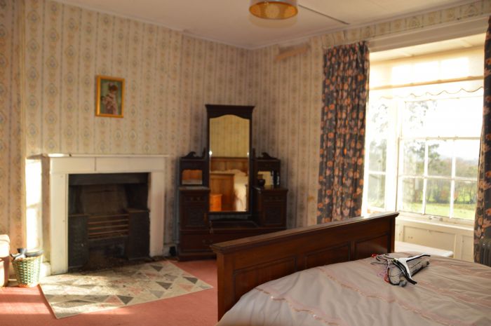 Whitehall, 24 Tullymore Road