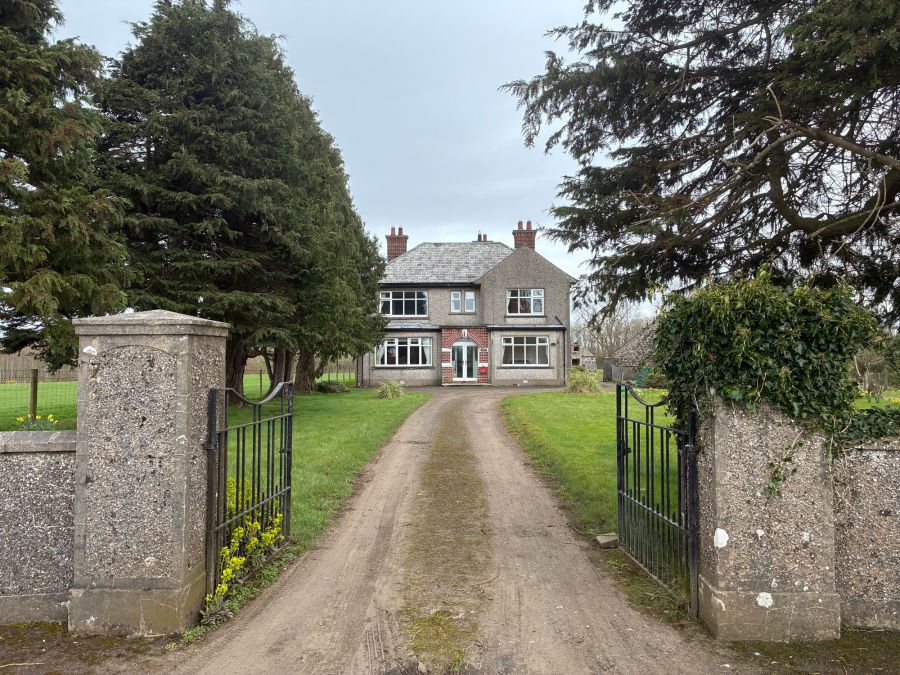 Islandmore House , 136  Gracehill Road