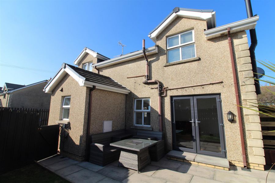 2a Ballyalton Park
