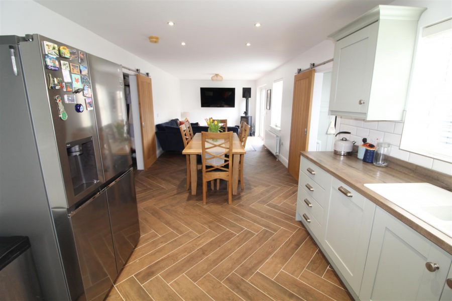 2a Ballyalton Park