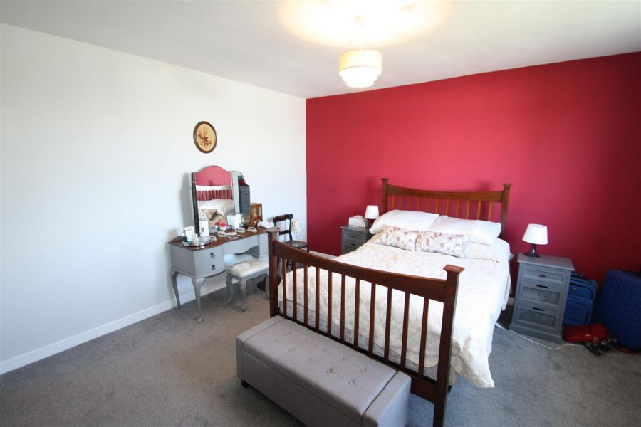 15 Killard Square