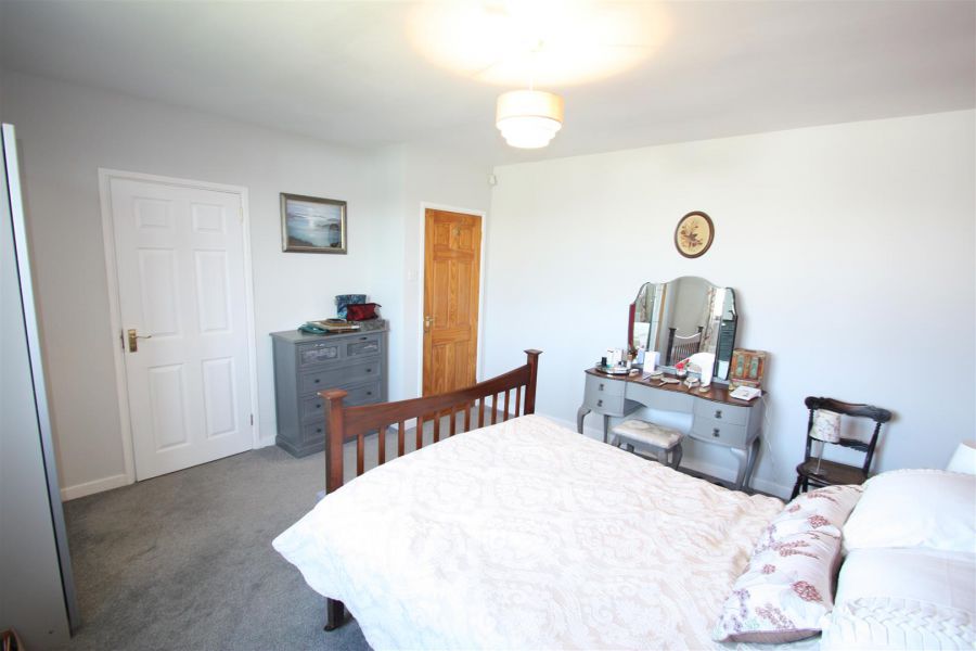 15 Killard Square