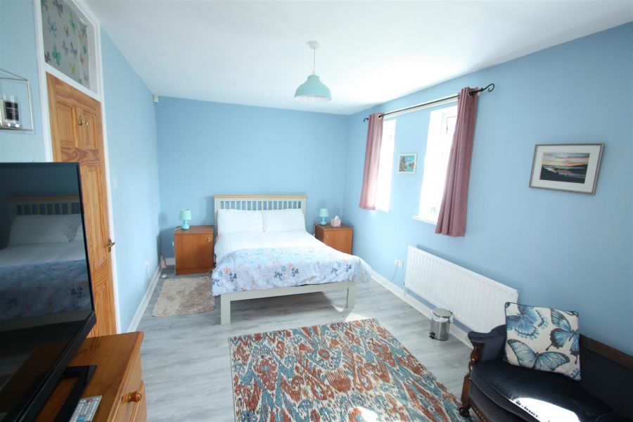15 Killard Square