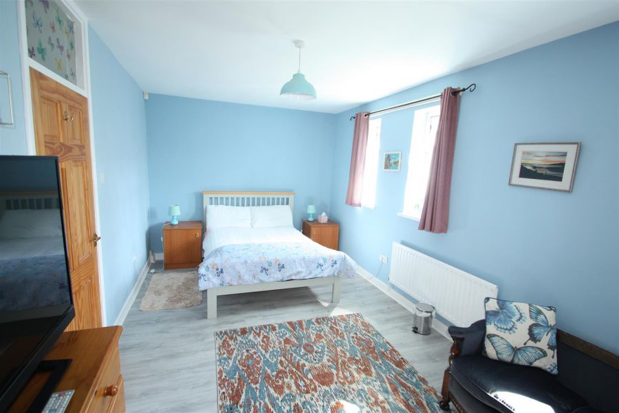 15 Killard Square