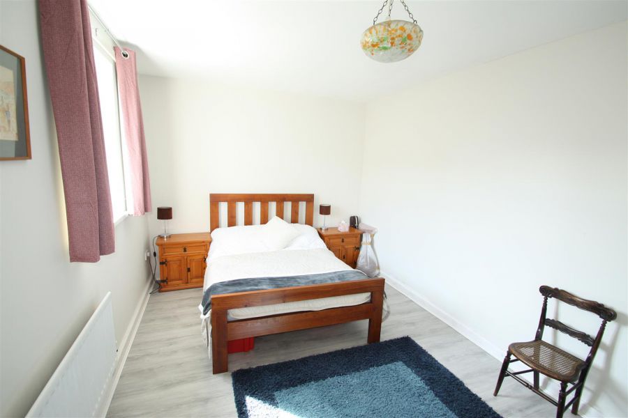 15 Killard Square