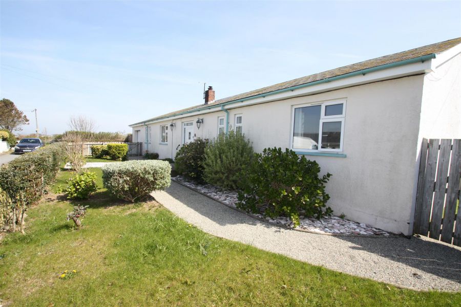 15 Killard Square