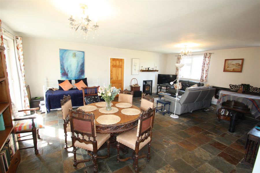 15 Killard Square