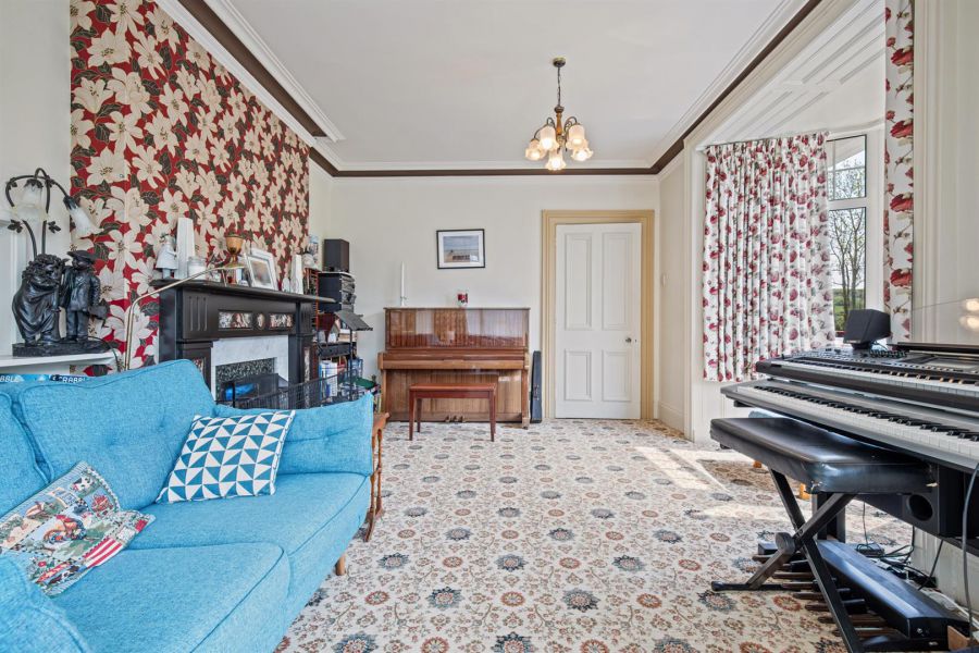 70 Strangford Road
