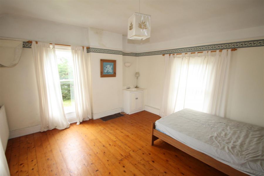 Laurel Lodge, 8 Strangford Road