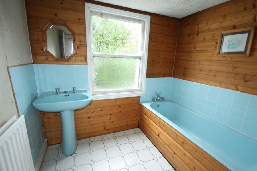 Laurel Lodge, 8 Strangford Road