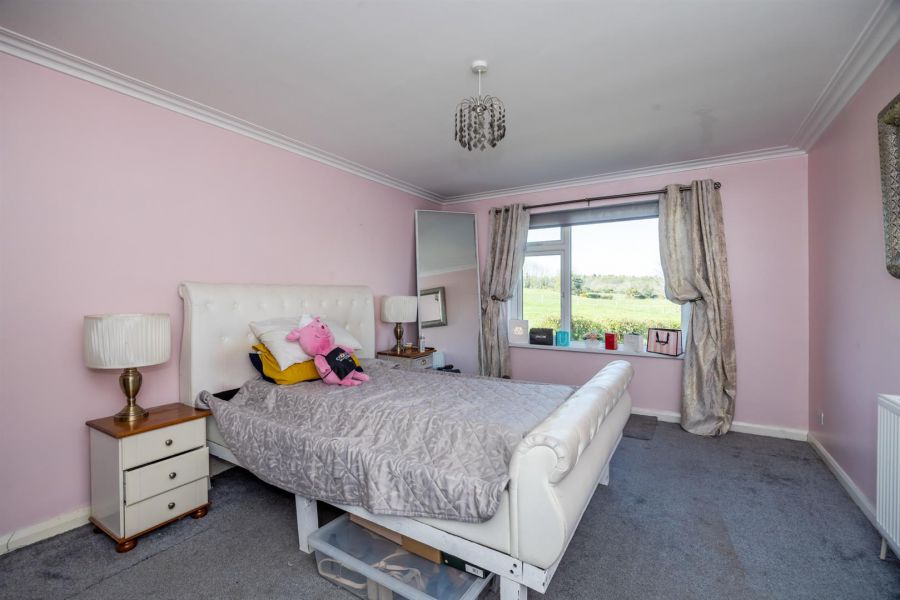 8 Kilmore Village