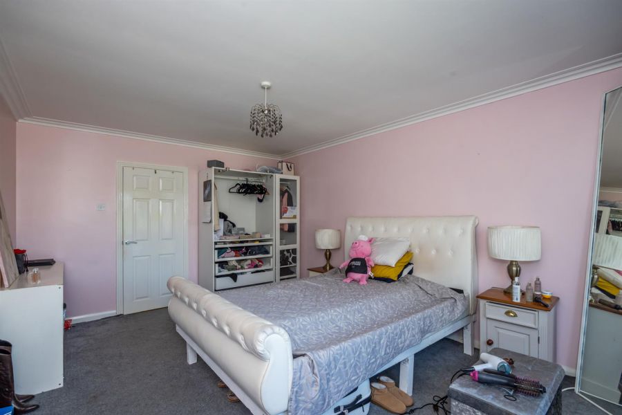 8 Kilmore Village