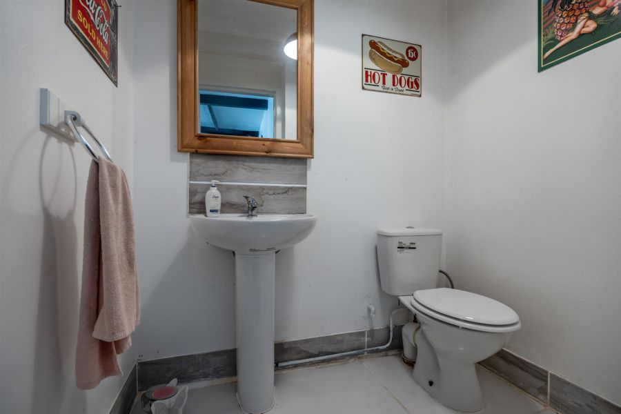 8 Kilmore Village