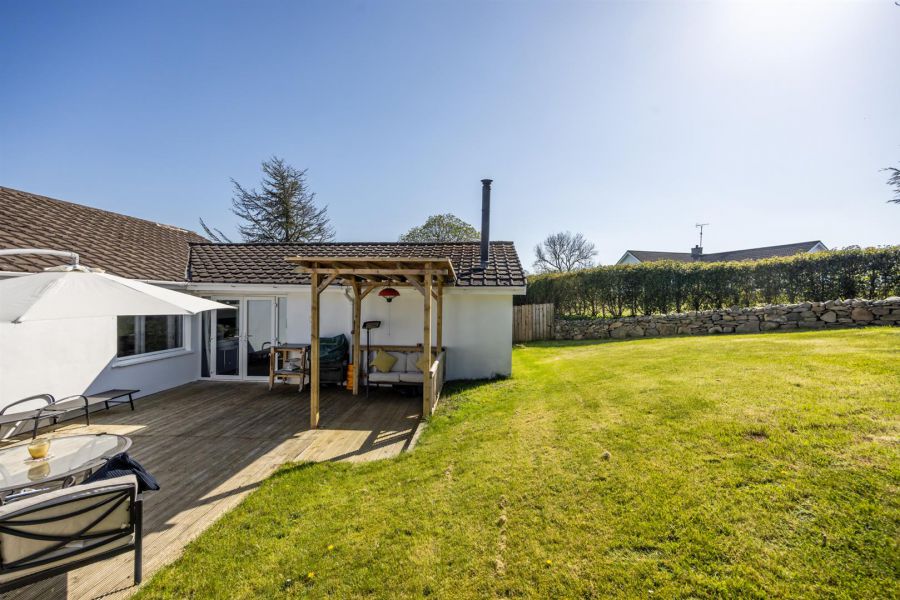 8 Kilmore Village