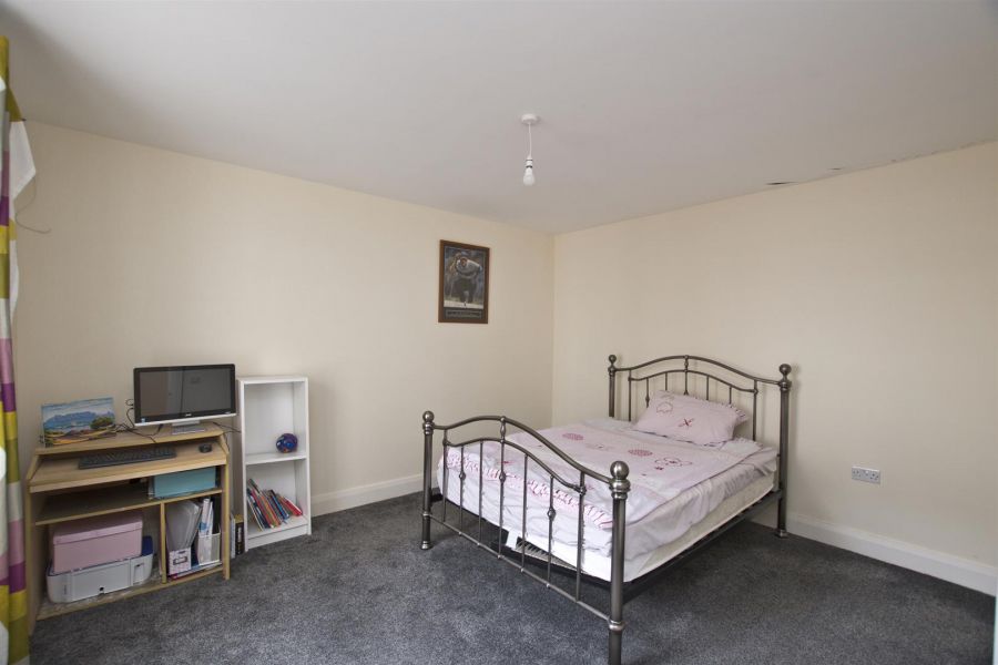 10 Cuttyshane Road