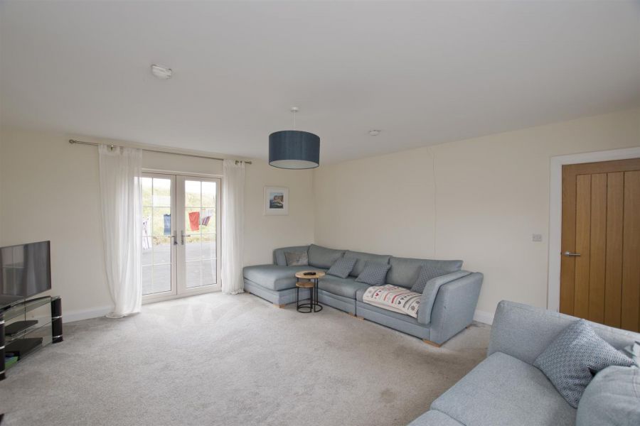 10 Cuttyshane Road