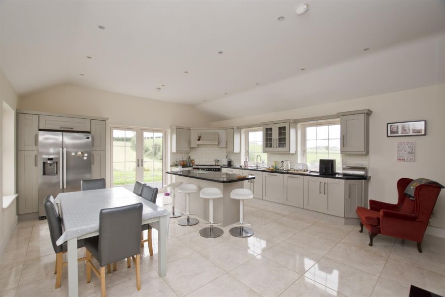10 Cuttyshane Road