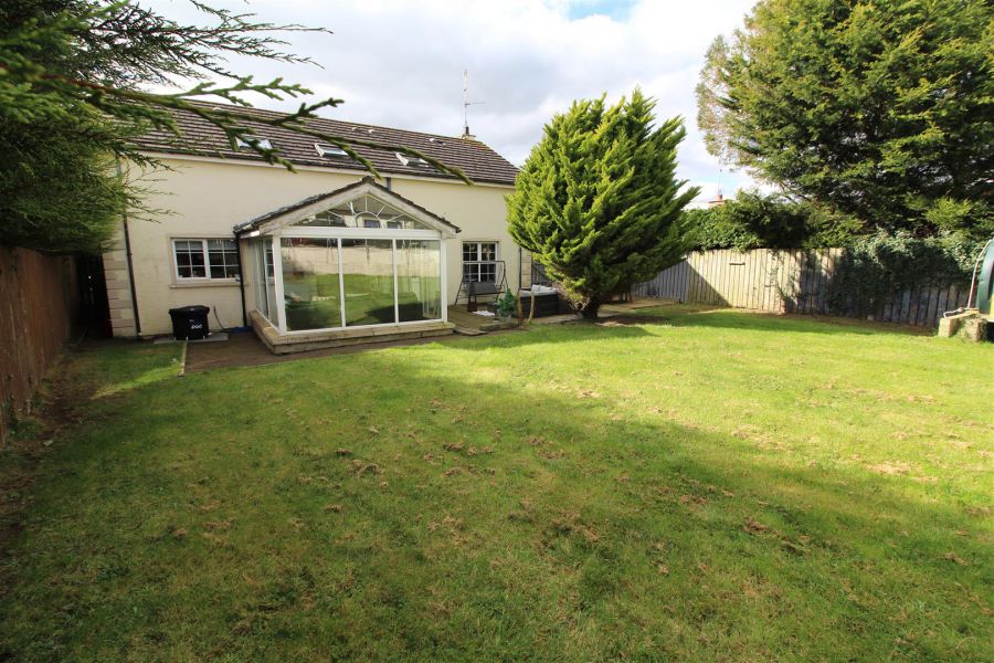 64 Kilmore Village