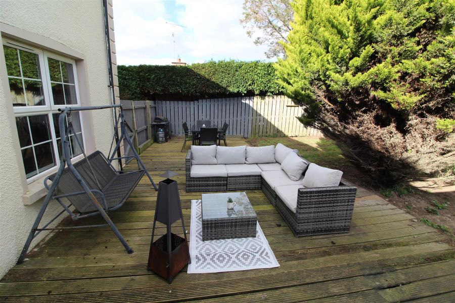 64 Kilmore Village